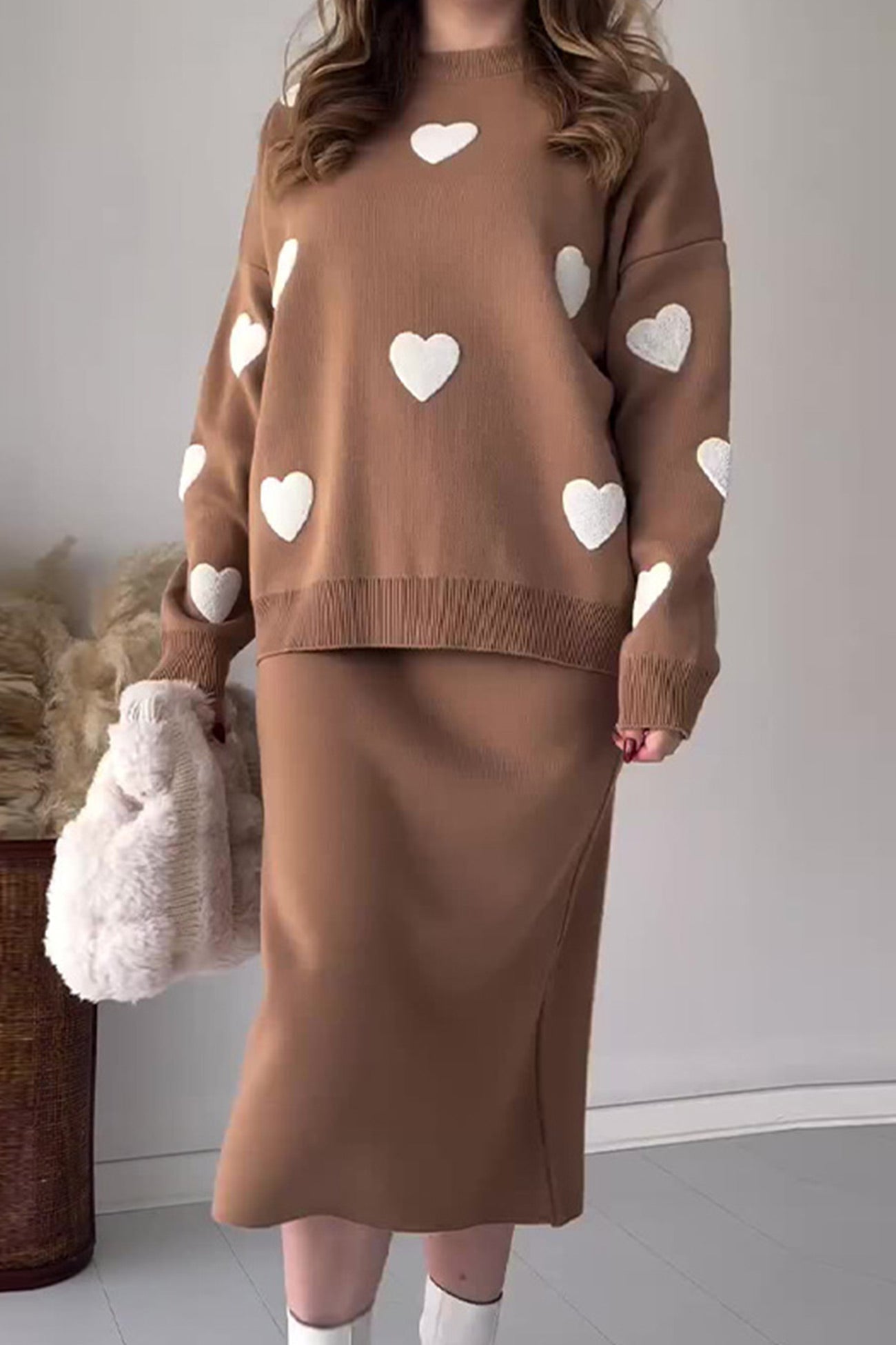 Nathalie | Heart graphic sweater and midi skirt knit suits