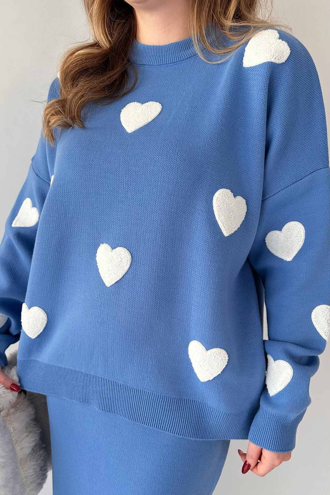 Nathalie | Heart graphic sweater and midi skirt knit suits