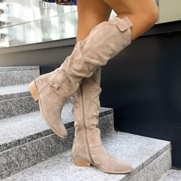 Hilda | Knee-high women's boots with a low heel