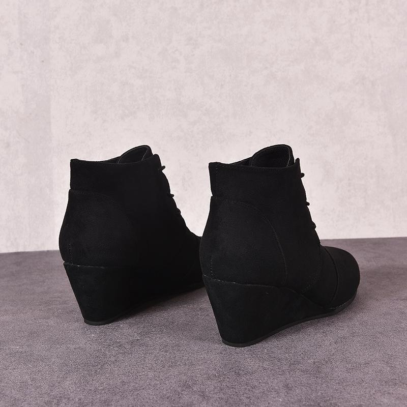 Cecilia | Supportive and fashionable orthopedic shoes