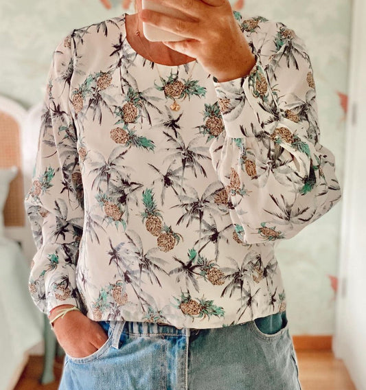 Vera | Blouse with pineapple