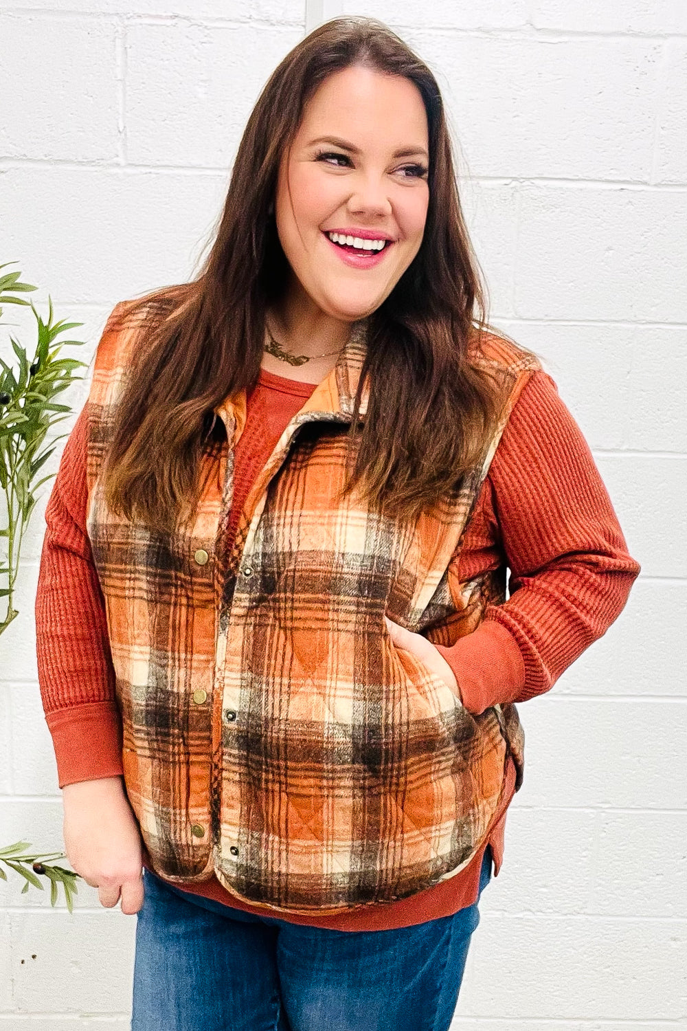 Juana | Assembled quilted snap vest in rust taupe