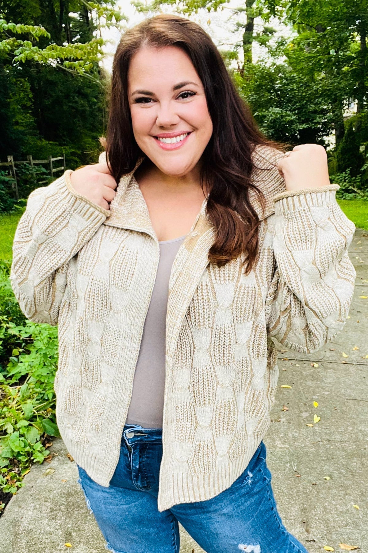 Odette | Autumn Vibes Taupe structured cable knit cardigan with collar
