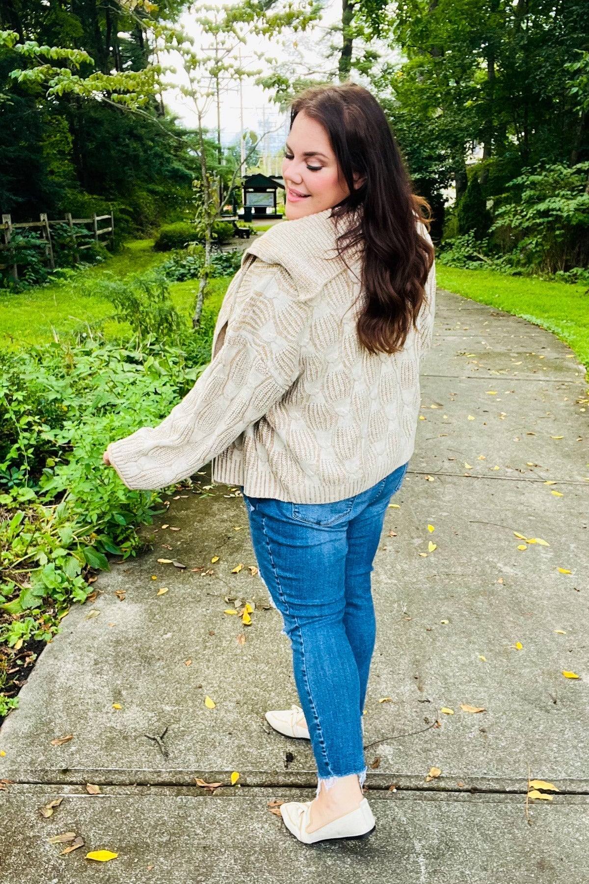 Odette | Autumn Vibes Taupe structured cable knit cardigan with collar