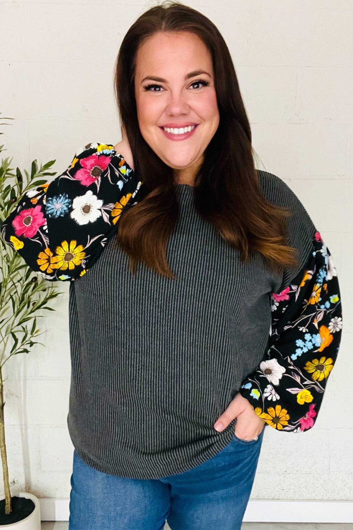 Inga | Diva Dreams Black Floral Ribbed Top with Bubble Sleeves in Mineral Wash