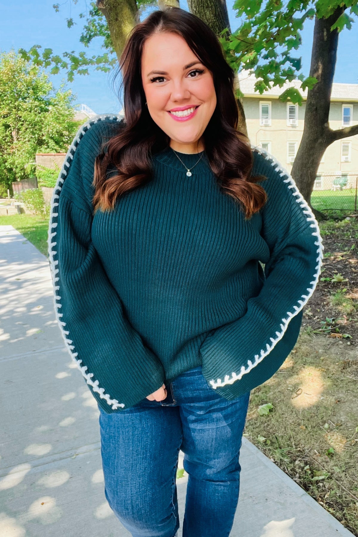 Paulina | Fall Vibes Hunter Green rib knit sweater with large stitches