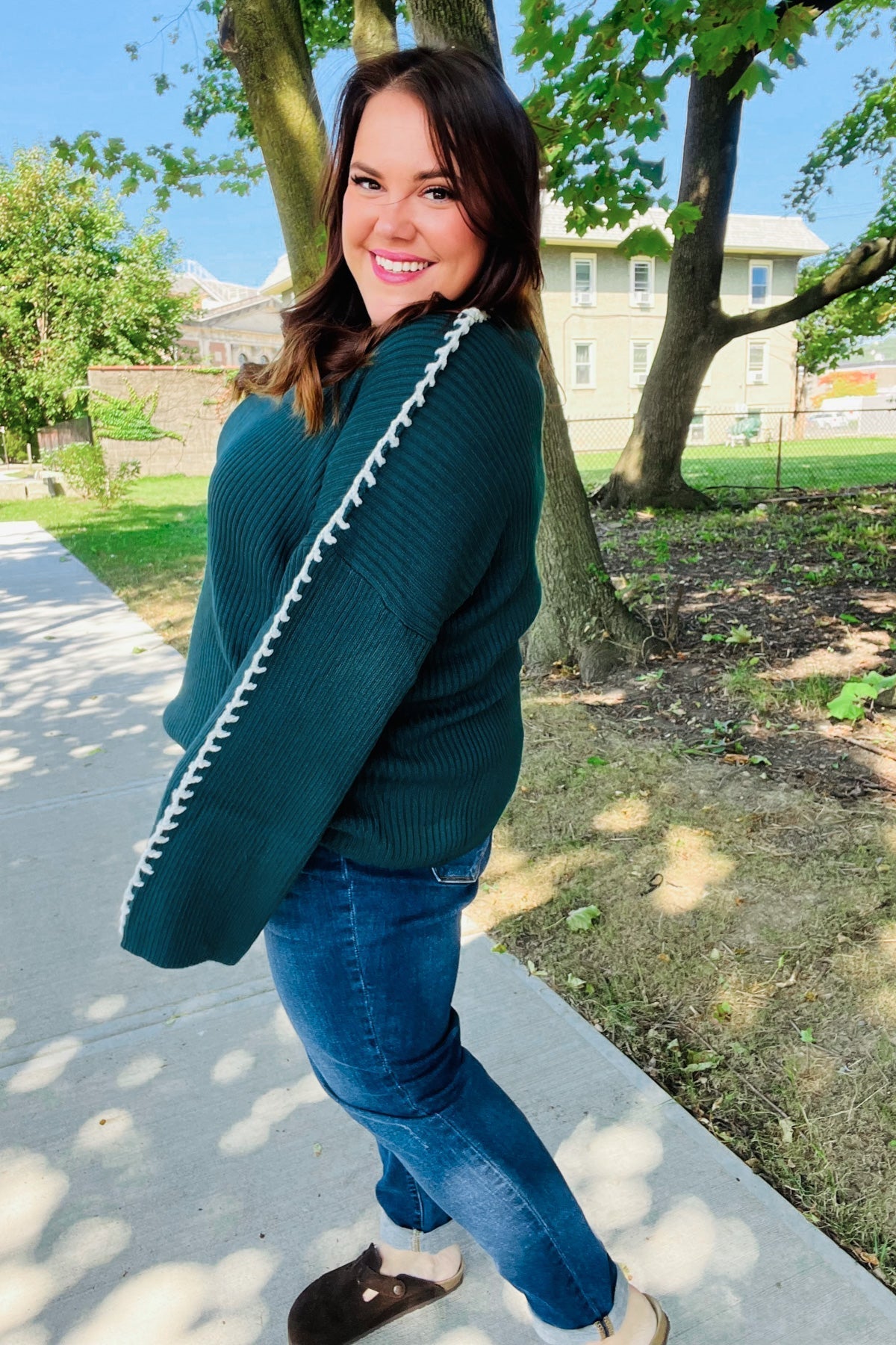 Paulina | Fall Vibes Hunter Green rib knit sweater with large stitches