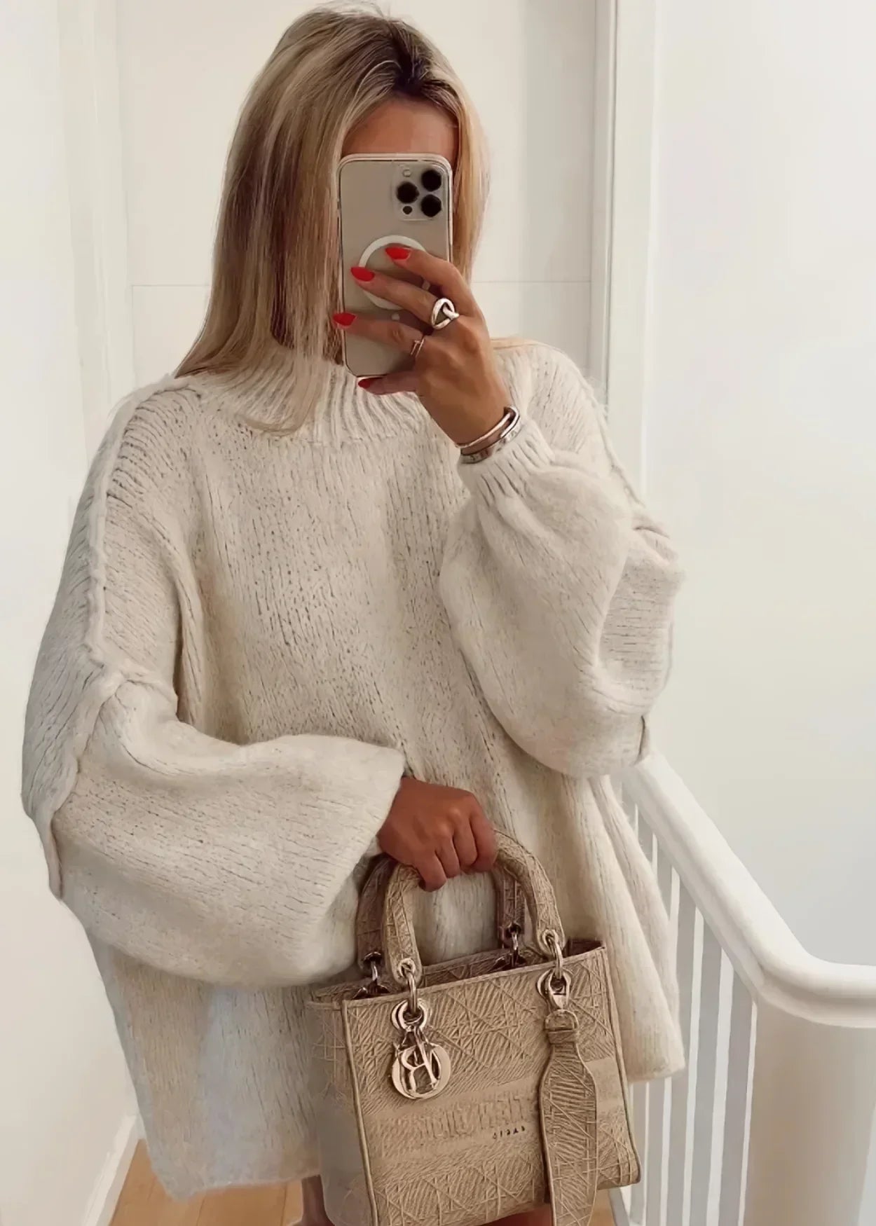 Leire | Modern and comfortable winter sweater