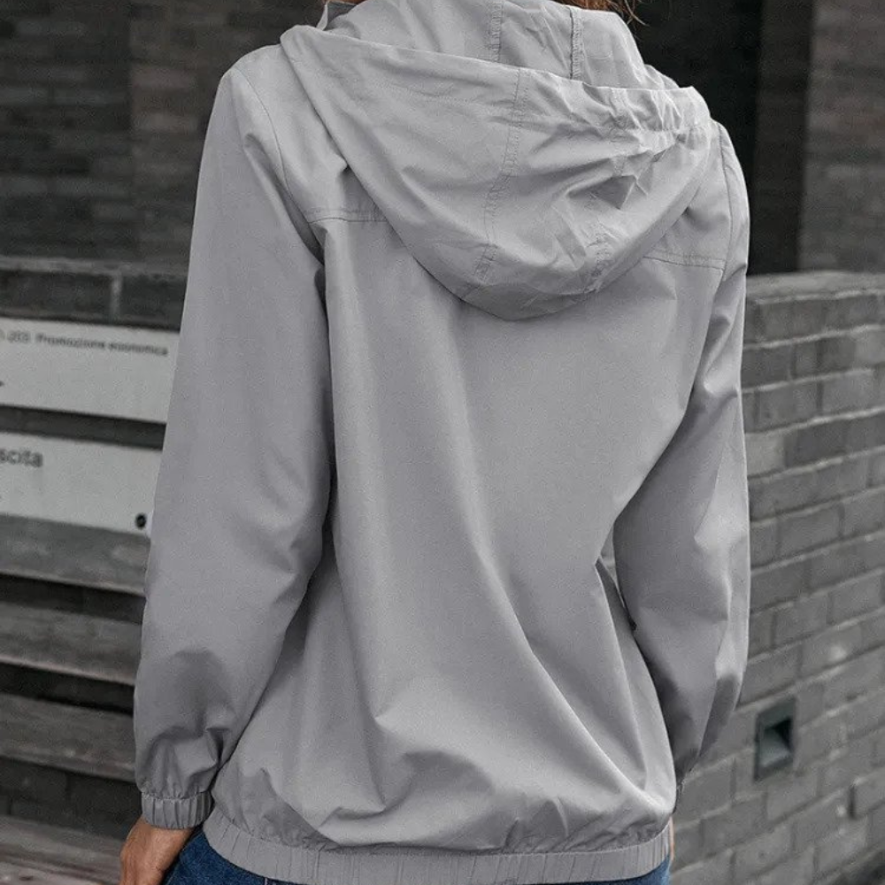 Nayla | Classic and comfortable winter garment