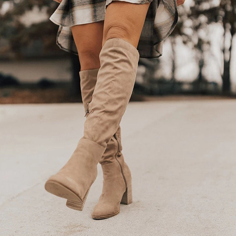 Barbara | Custom-made supportive orthopedic heels.