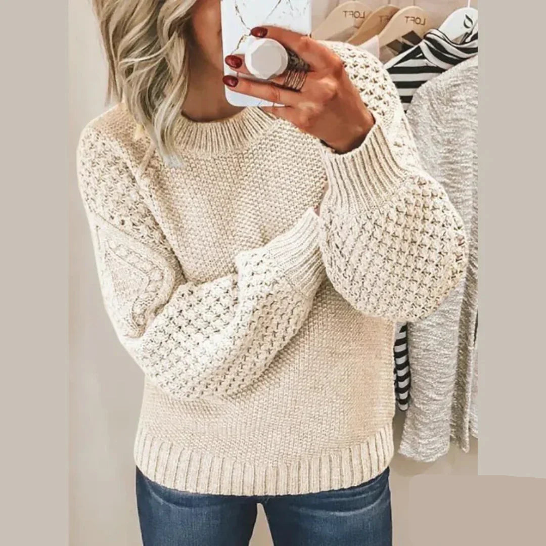 Deborah | Structured classic sweater with puff sleeves