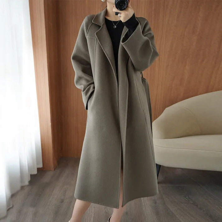 Ileana | Simple and stylish winter coat