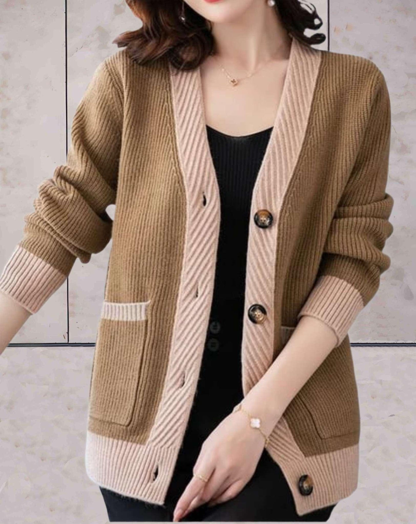 Gabriela | Elegant and versatile winter cardigan