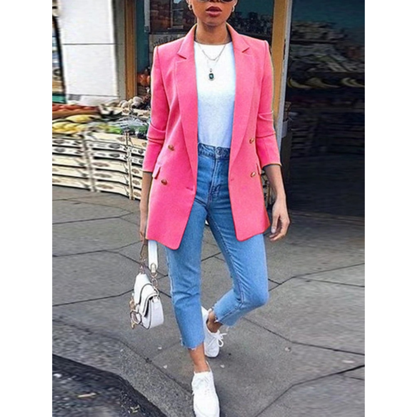 Jacqueline | Long women's blazer with buttons and collar