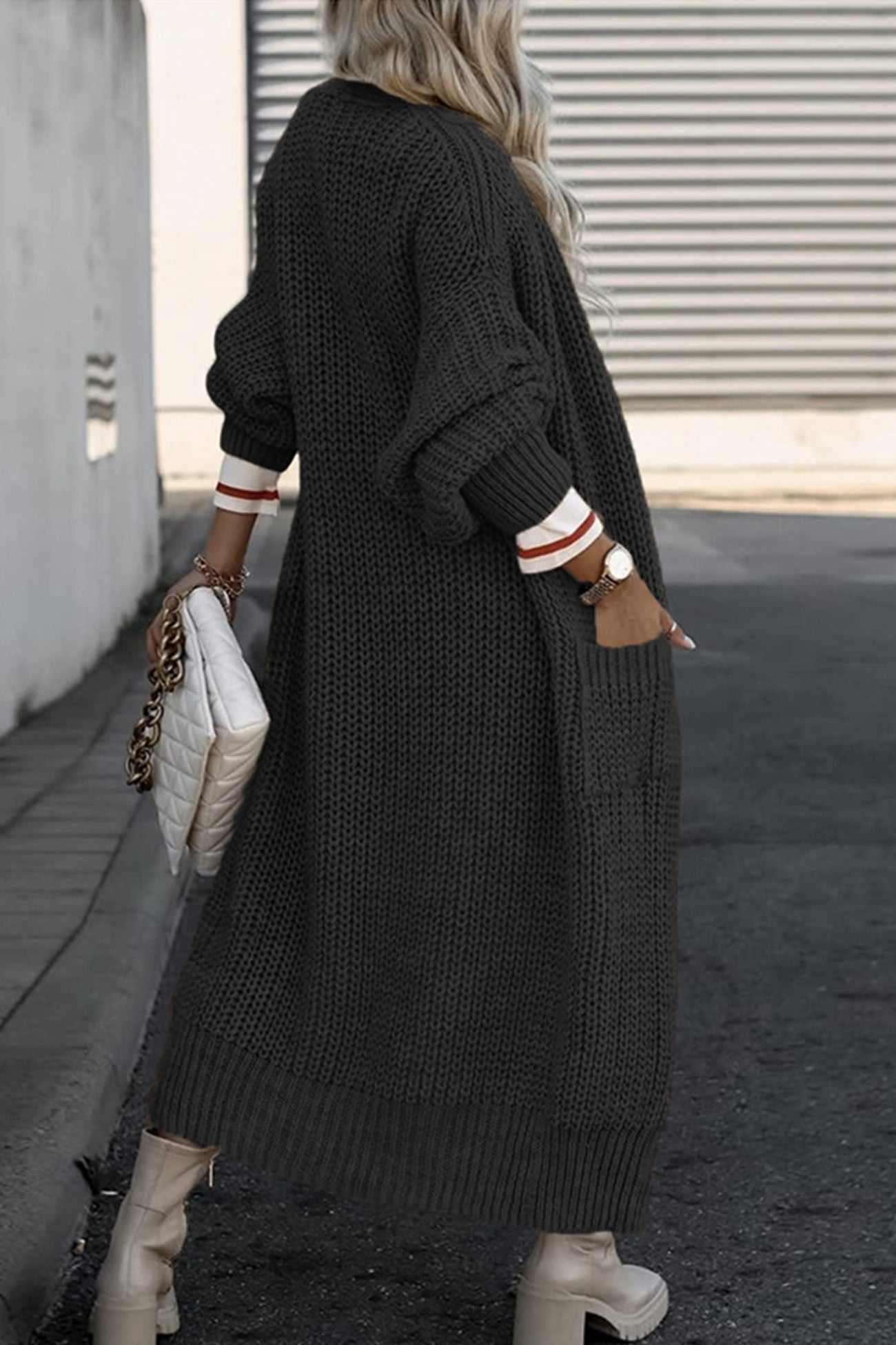 Teresa | Long cardigan with lantern sleeves at the front and pockets