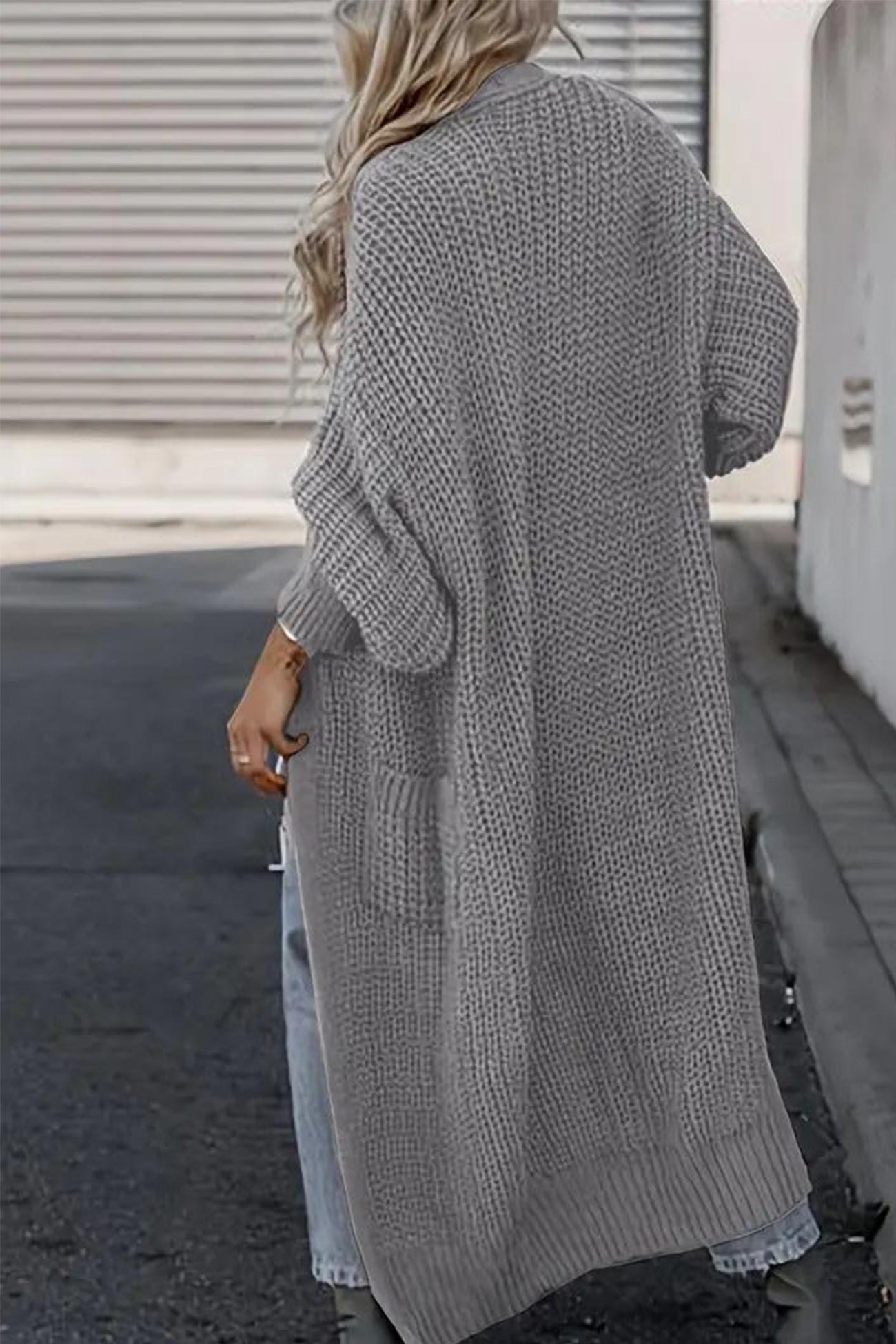 Teresa | Long cardigan with lantern sleeves at the front and pockets