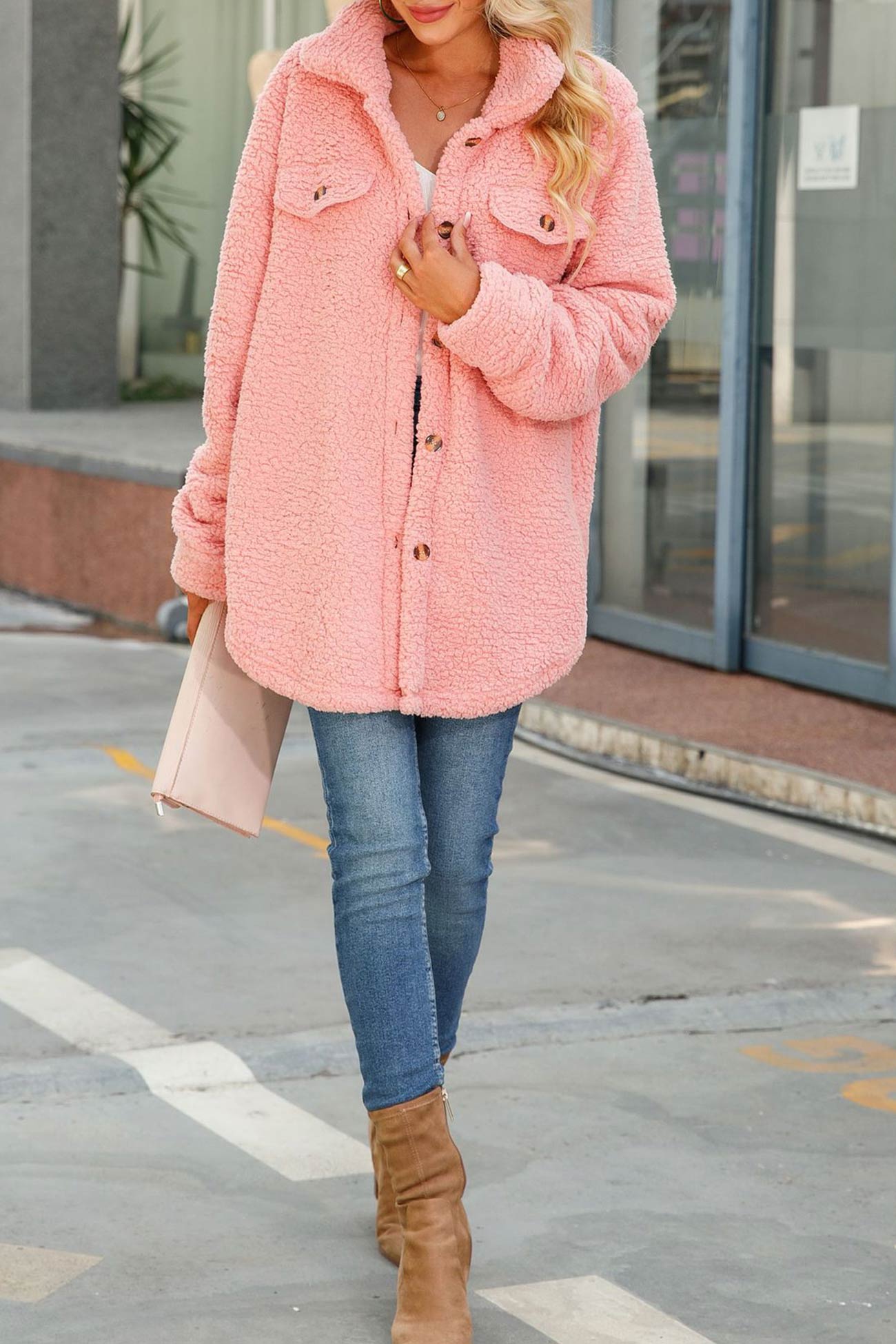 Leonie | Solid color, single-breasted plush coat with lapels
