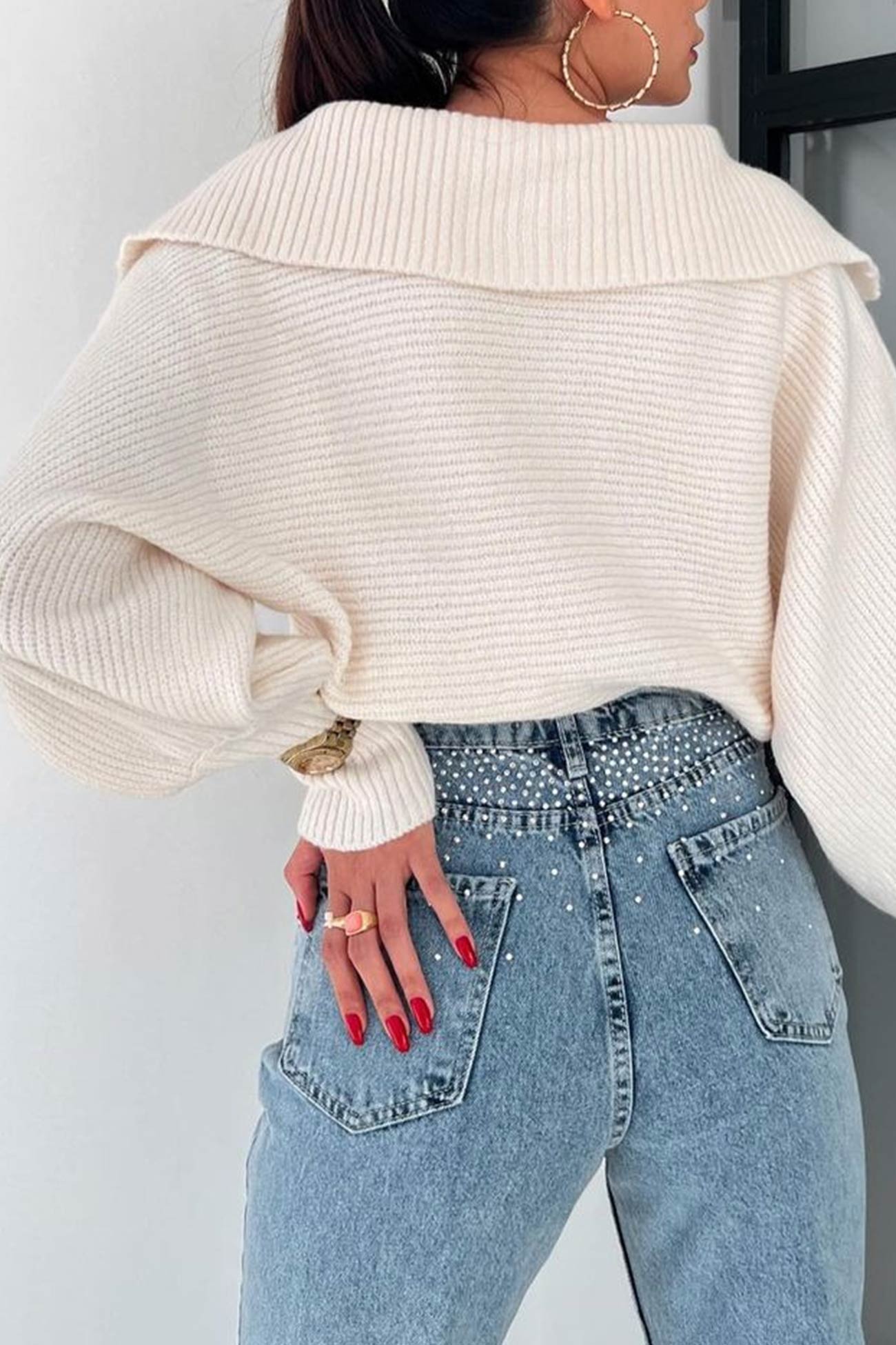 Carolina | V-neck lapel sweater with puff sleeves