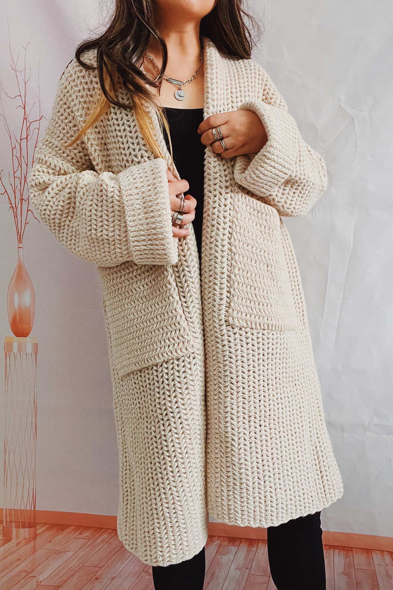Marita | Cardigan with large pocket and open front