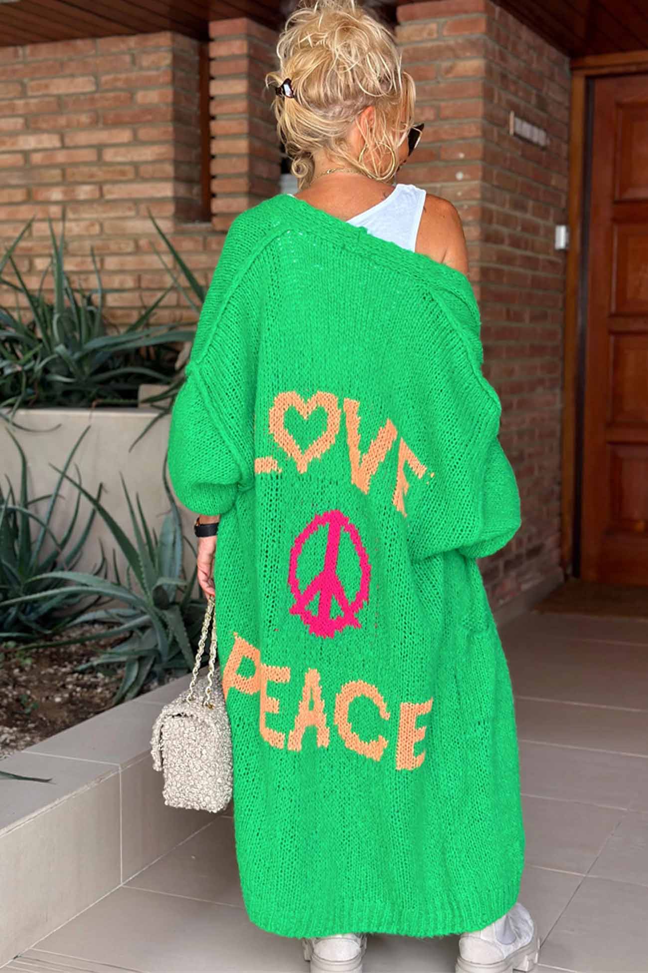 Judith | Long-sleeved cardigan with an open front and a letter print