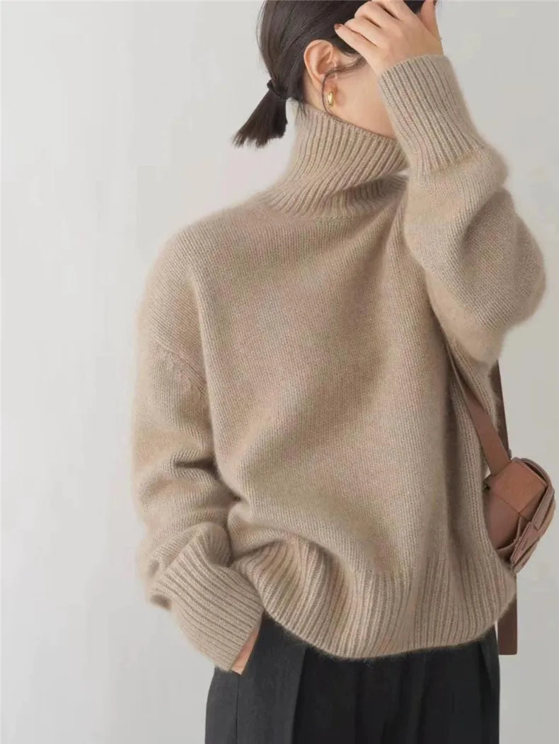 Sofia | Comfortable, knitted, soft turtleneck sweater