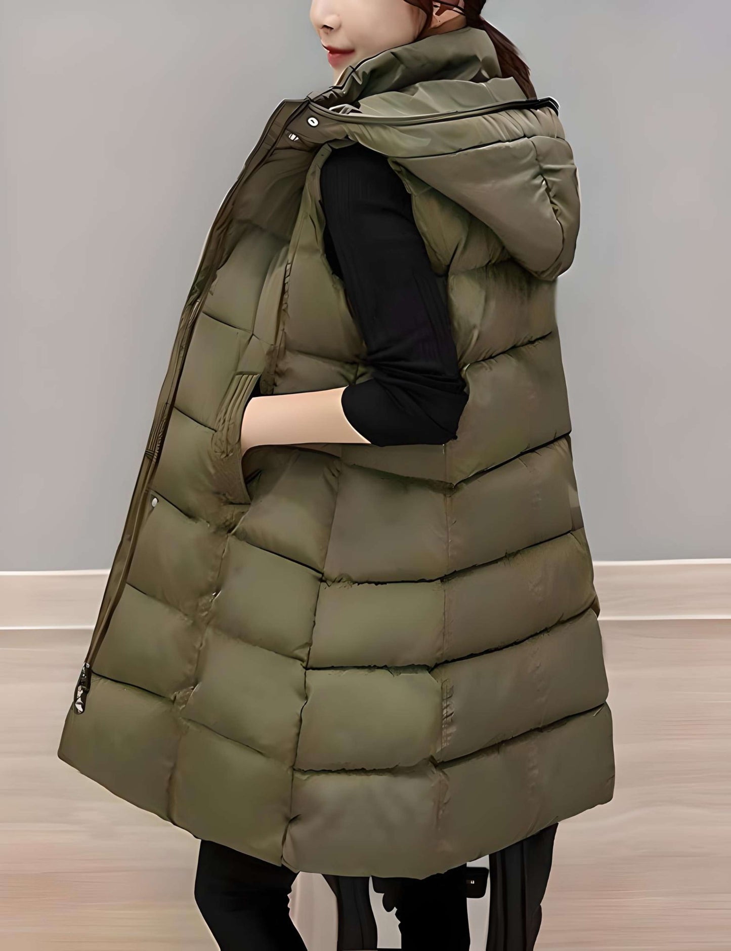 Florencia | Long sleeveless coat with hood