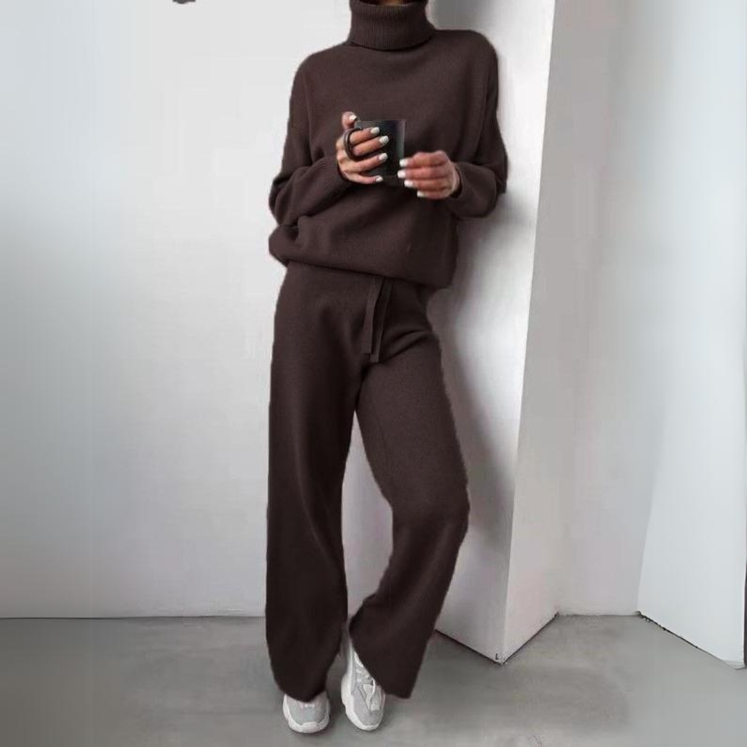Lucía | Elegant set with sweater