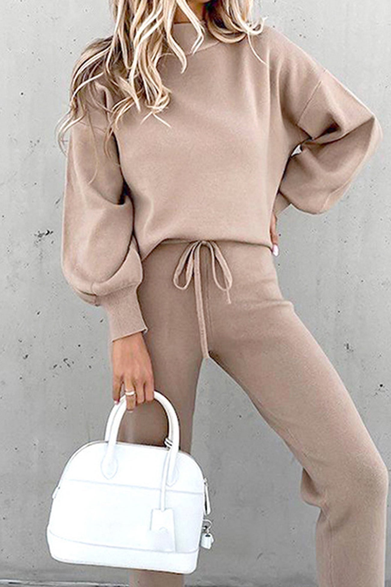 Astrid | Long sweatshirt pants suits with stand-up collar and puff sleeves