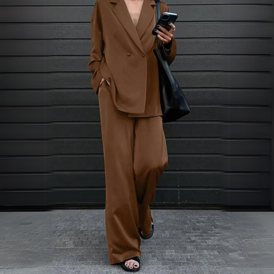 Lourdes | Elegant women's suit