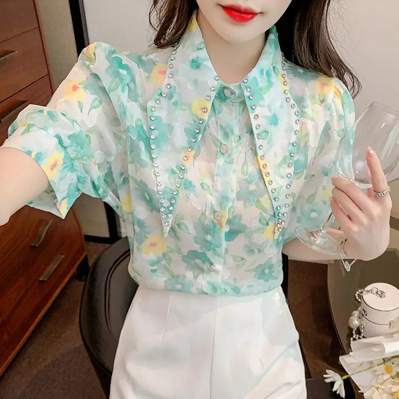 Larissa® | Blouse With Puff Sleeves And Diamond Collar