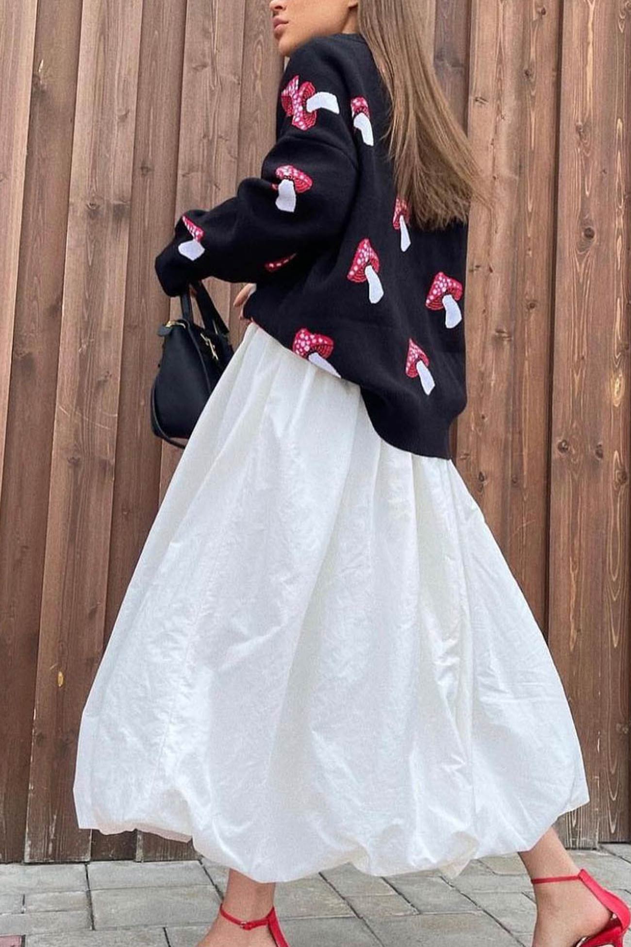 Julia | Mushroom graphic sweater