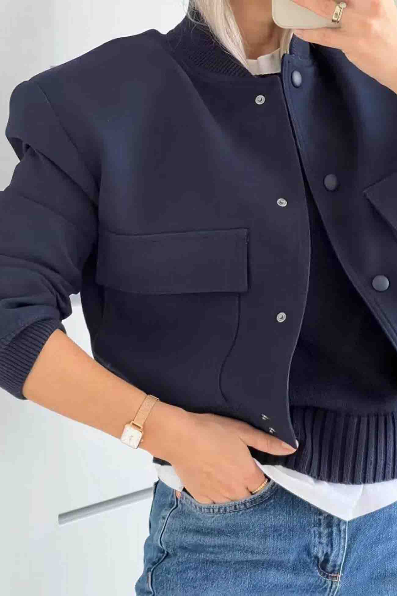 Nicole | Plain jacket with pockets and stand-up collar
