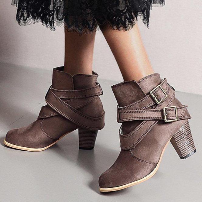 Susana | Modern and supportive orthopedic footwear