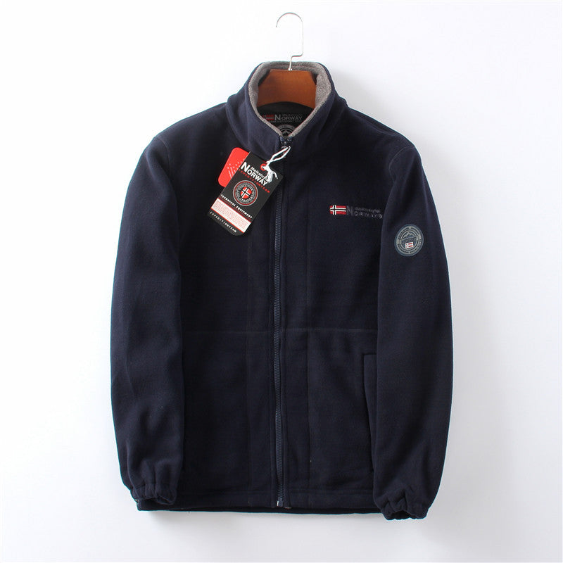 Men's Outdoor Full-Zip Jacket with High Collar and Sleek Fit