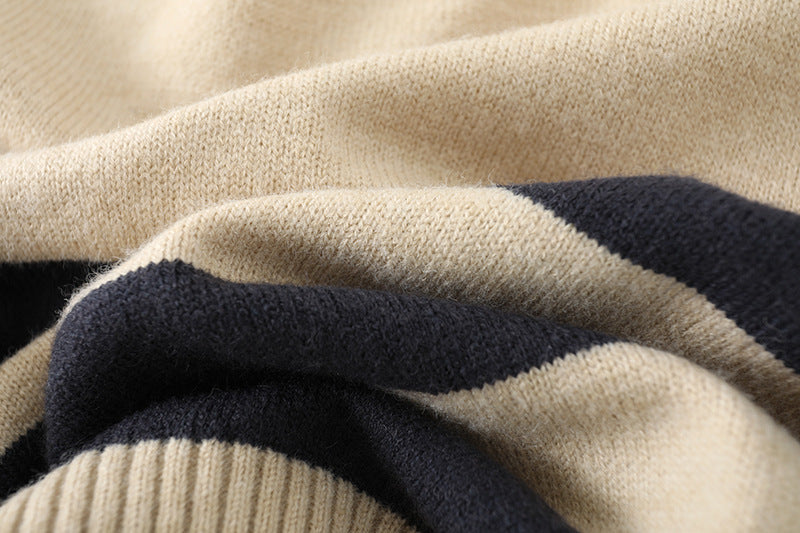 Ludmila| Simple and stylish winter sweater