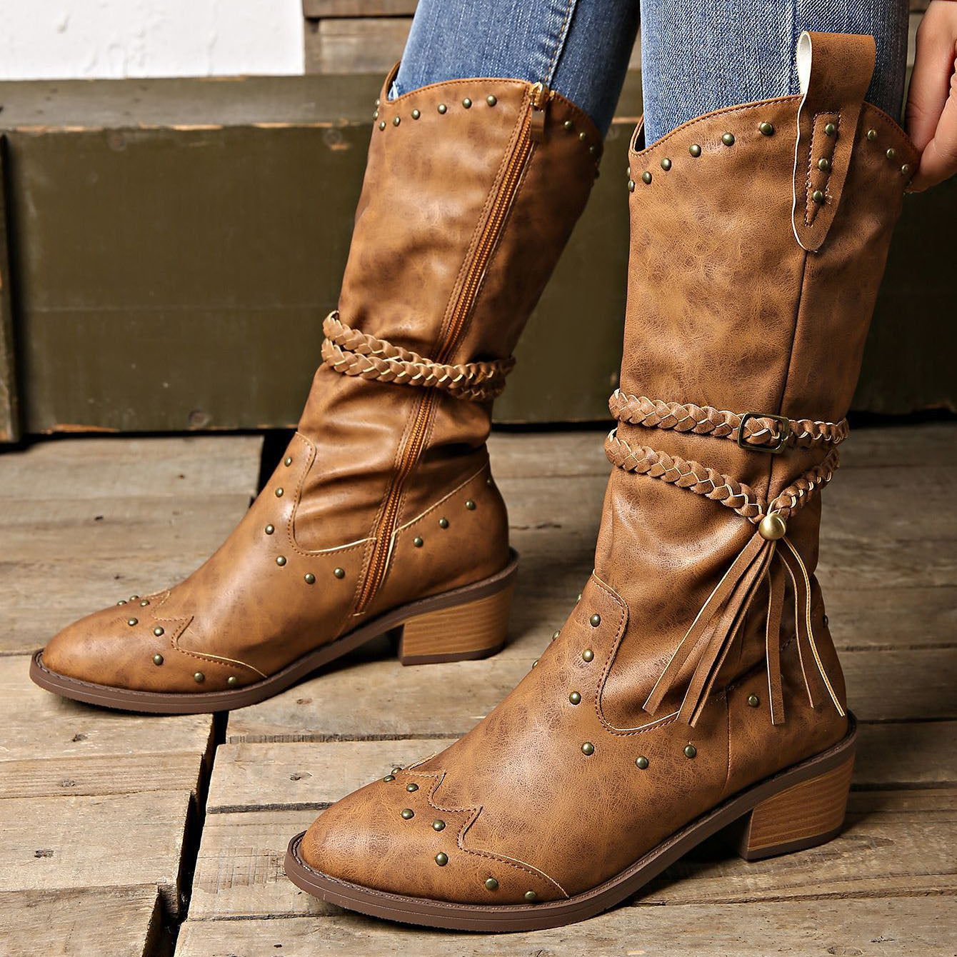 Paty | Lightweight, supportive orthopedic boots.
