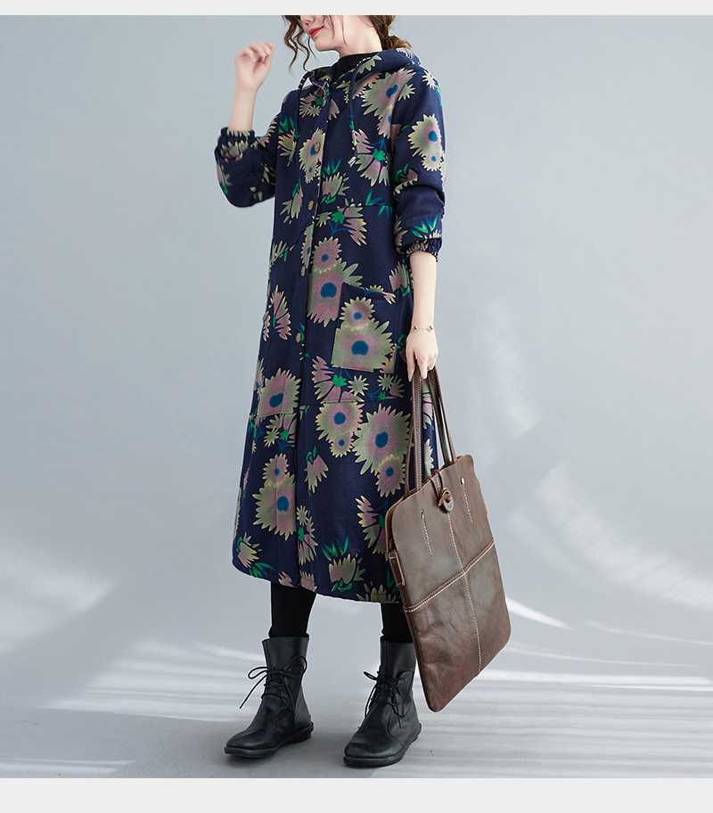 Mila | Long vintage-style cotton winter coat with hood