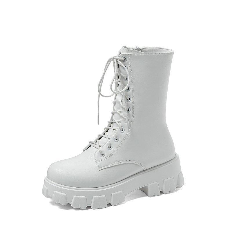 Mariola | Trendy and supportive orthopedic boots