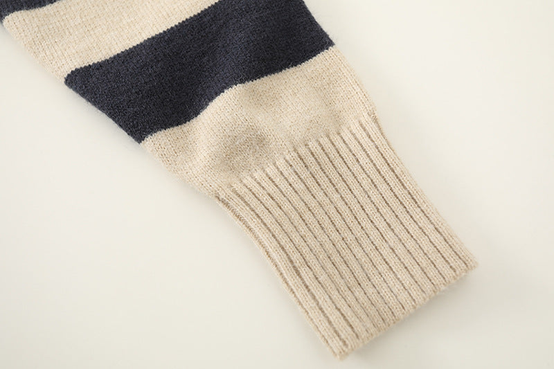 Ludmila| Simple and stylish winter sweater