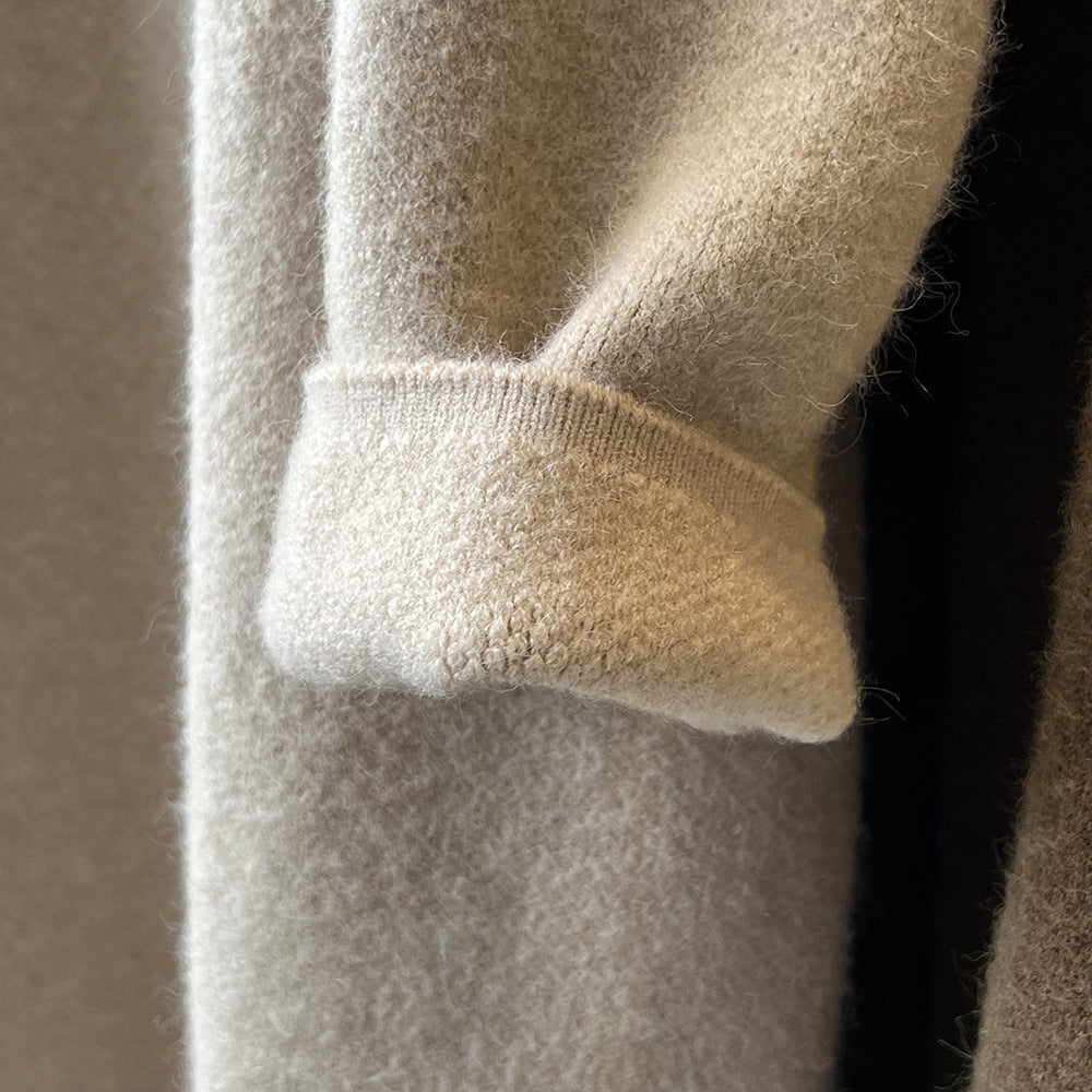 Rita | Fashionable and minimalist winter cardigan