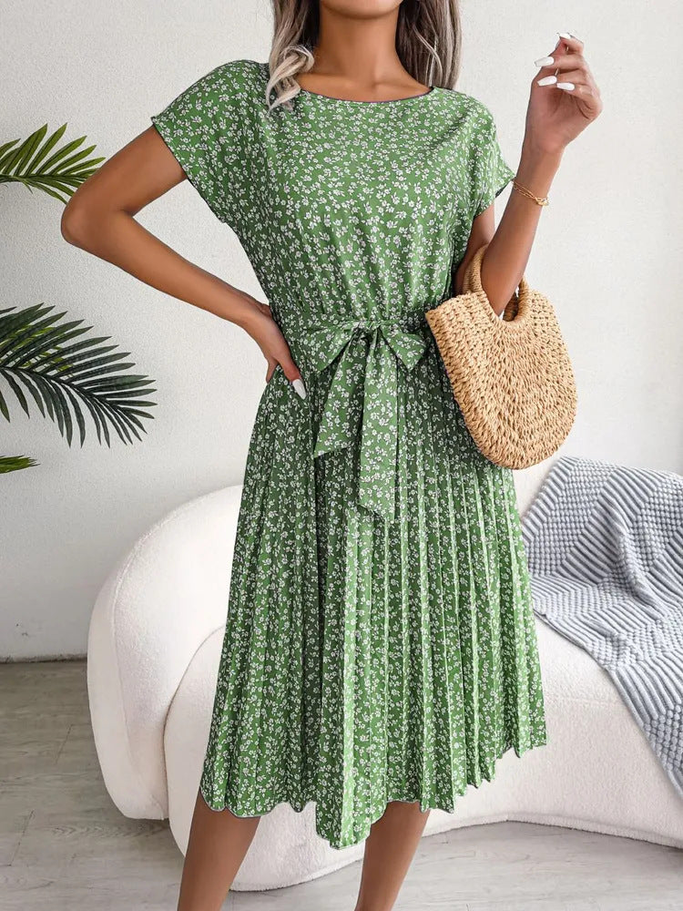 Clara® | Dress Elegant Pleats