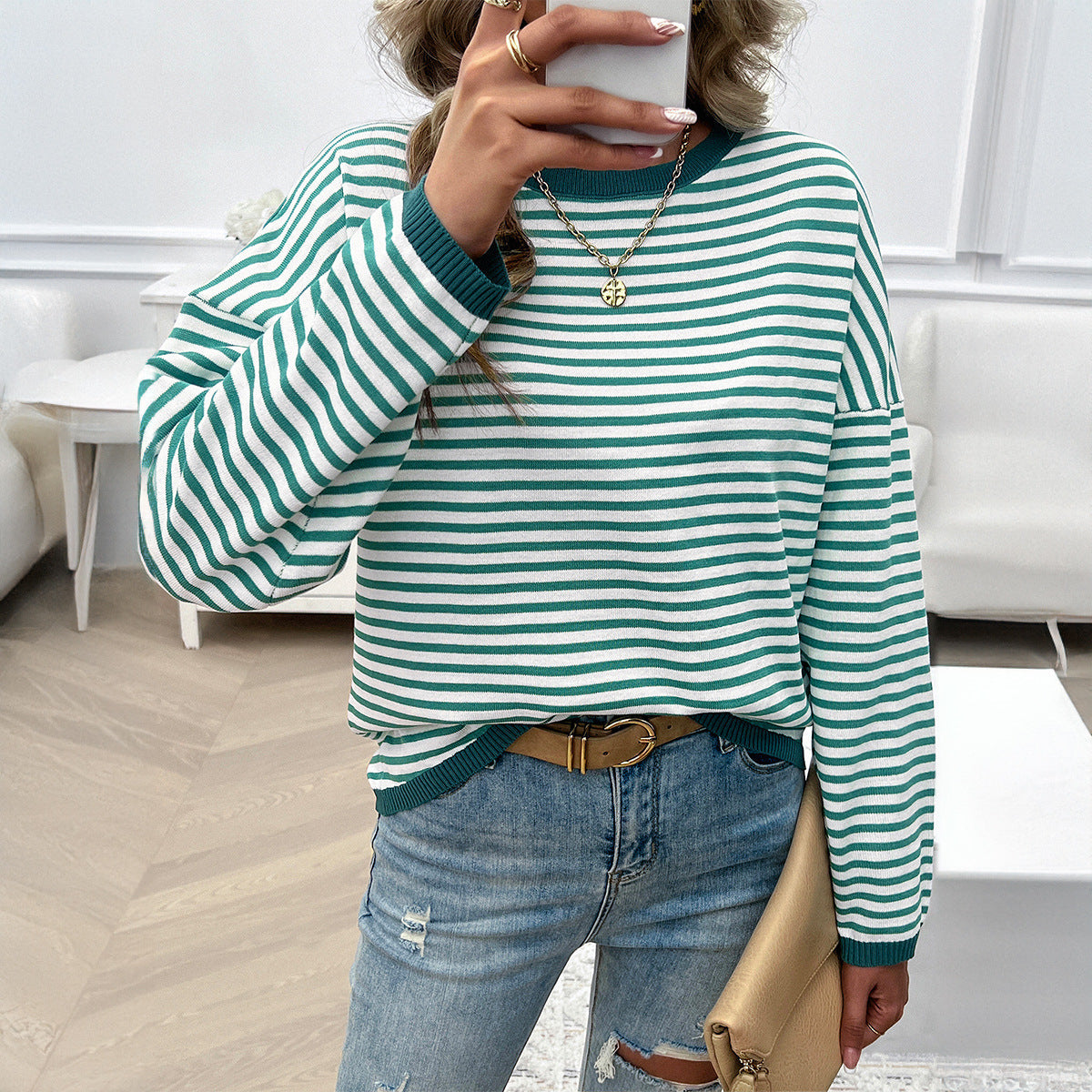 Norma | Classic striped sweater with a crew neck