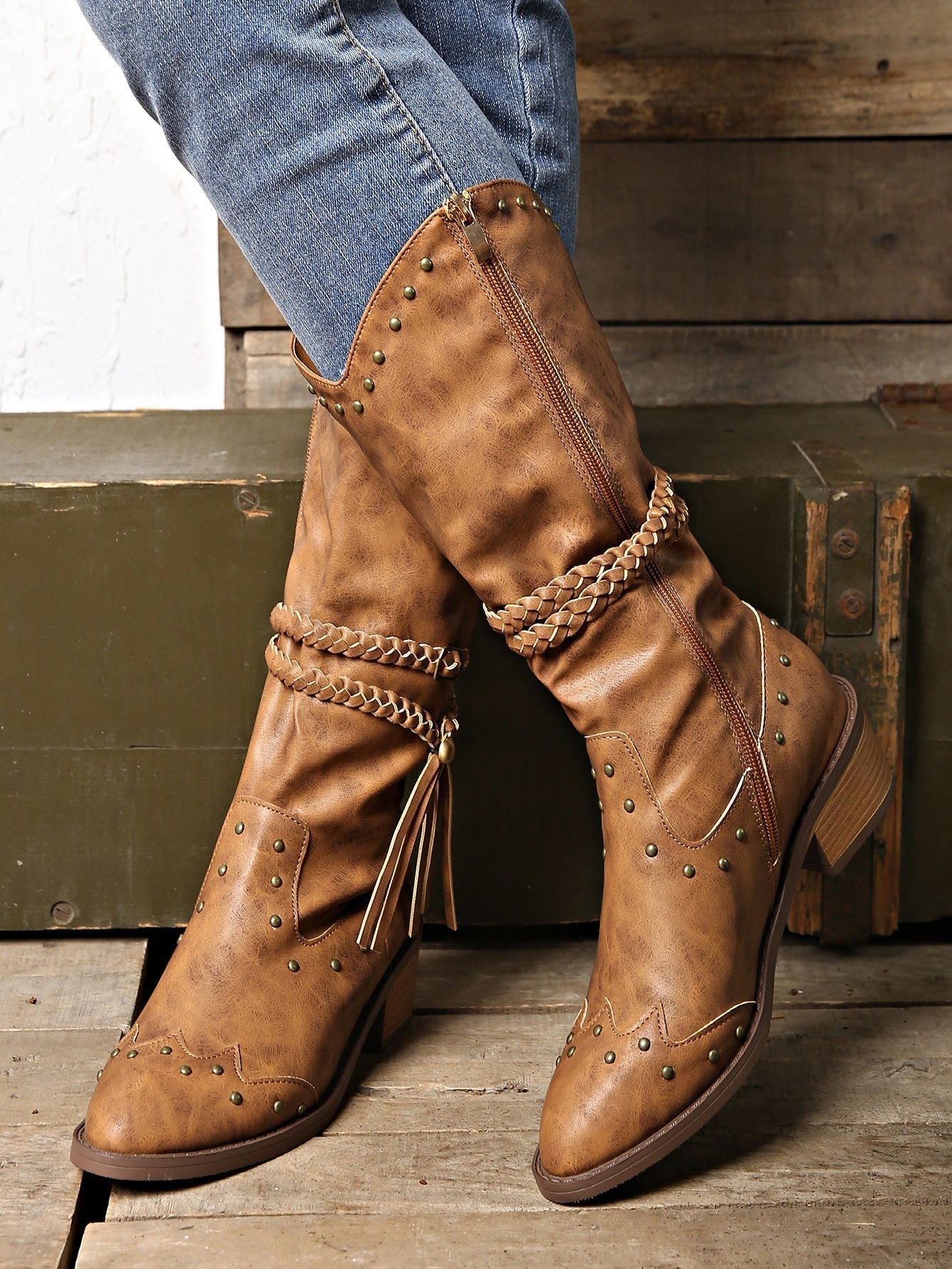 Paty | Lightweight, supportive orthopedic boots.