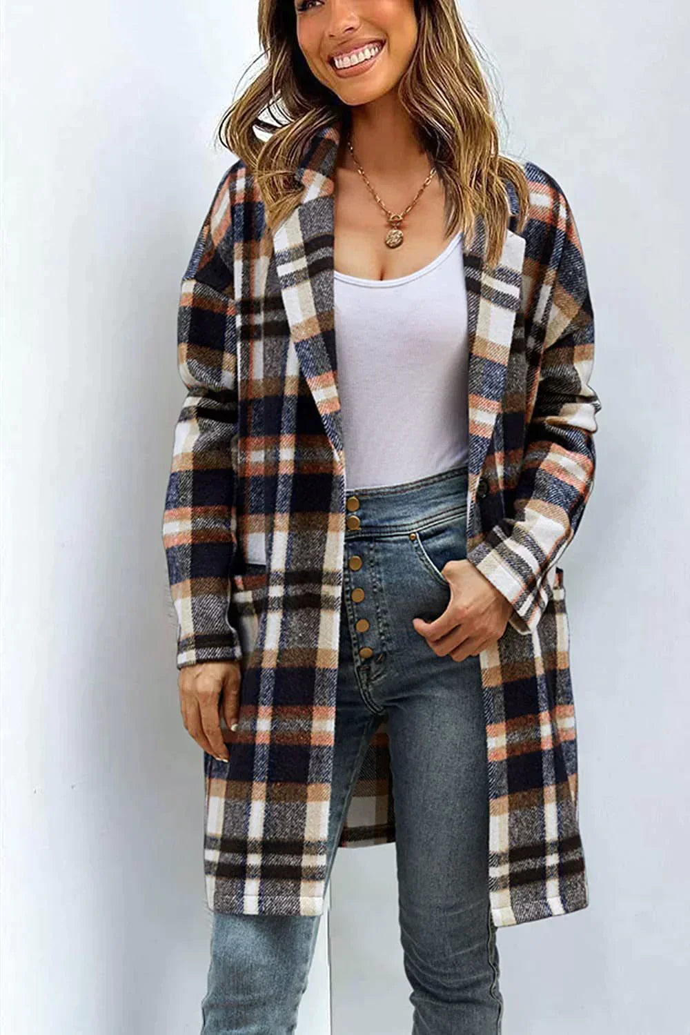 Mercedes| Classic and stylish winter coat