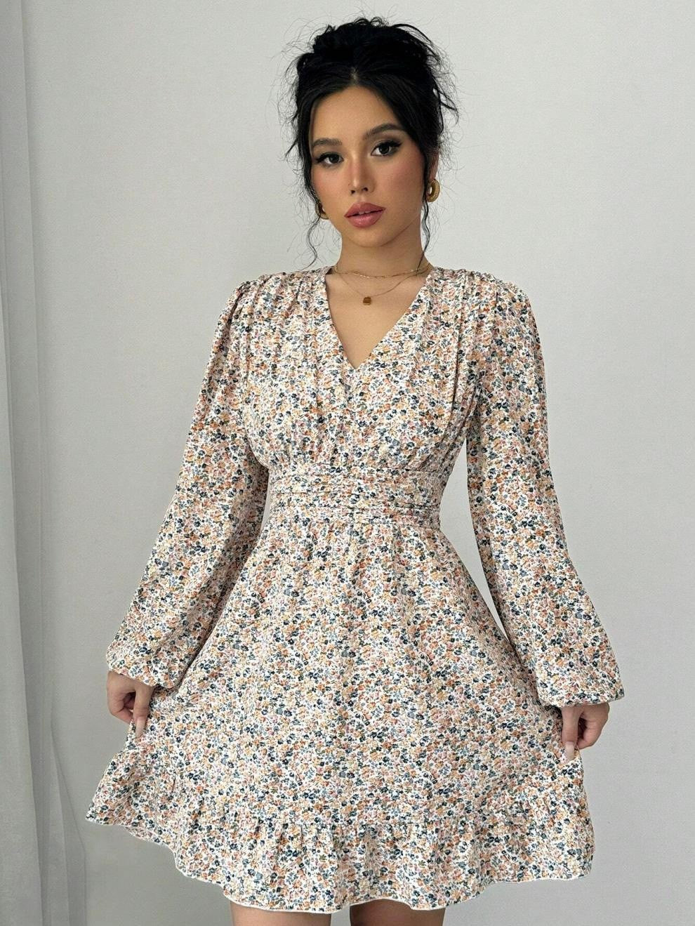 Yesenia® | Women'S Floral Dress With V-Neck And Ruffle Details