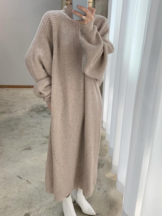 Glenda | Casual dress with a high neckline