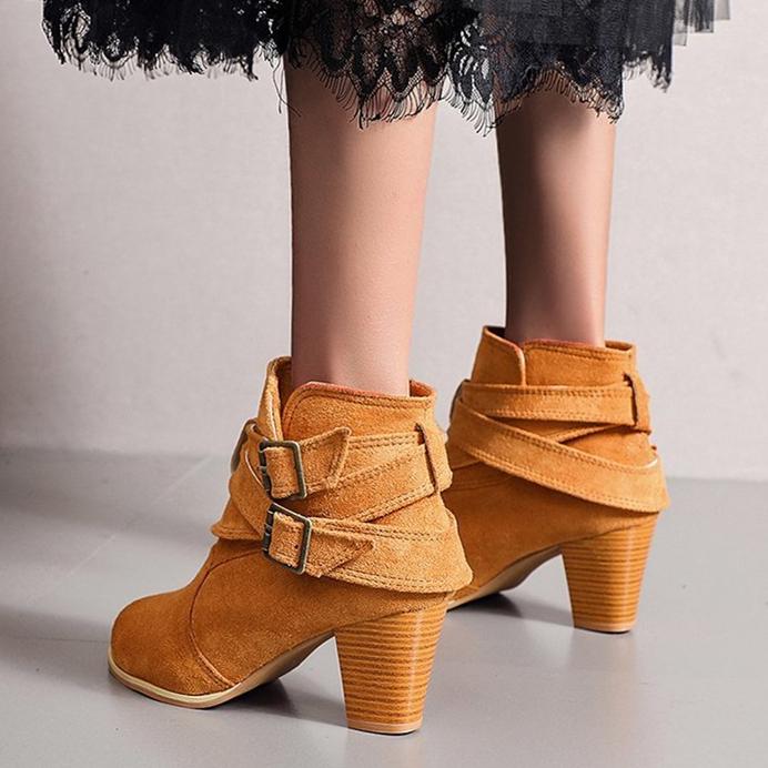 Susana | Modern and supportive orthopedic footwear