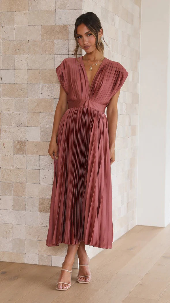 Olivia® | Long Dress With Deep V-Neckline And Bow On The Back