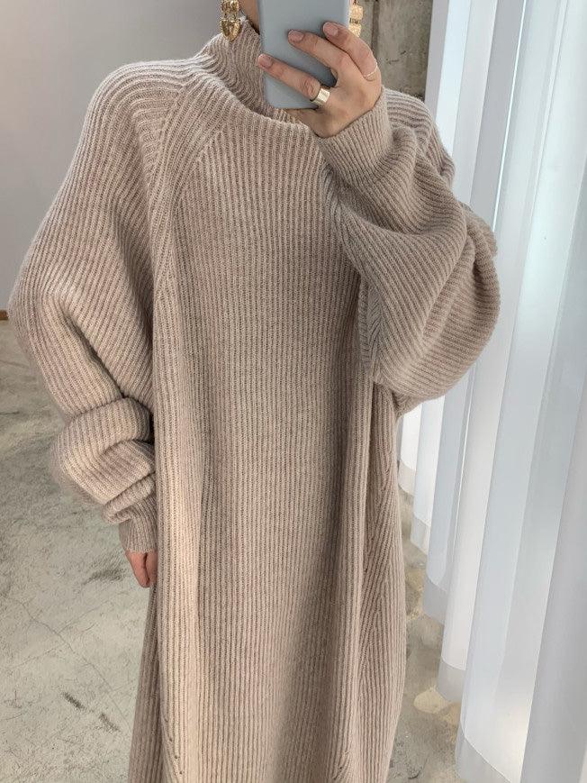 Glenda | Casual dress with a high neckline