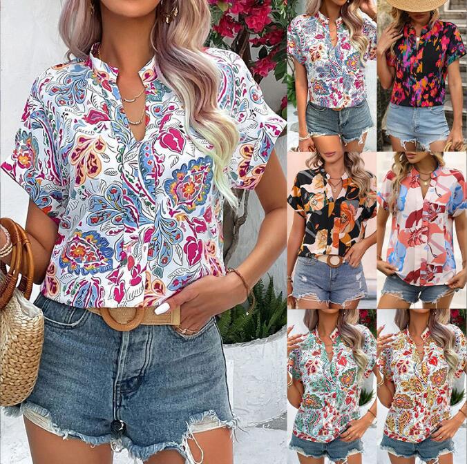 Judith® | Women'S Floral Pattern Short-Sleeved Blouse